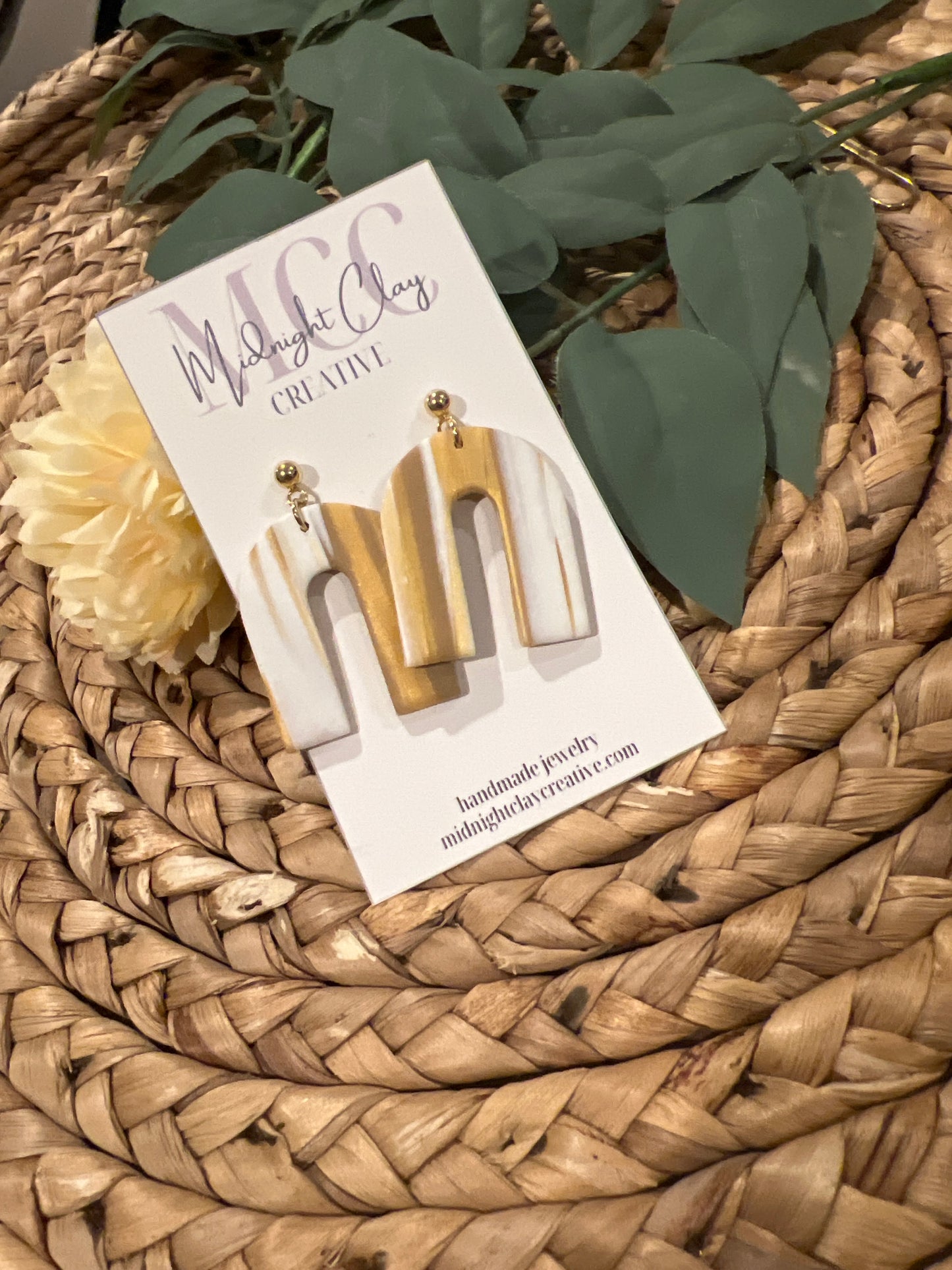 Gold and White Marbled Arches