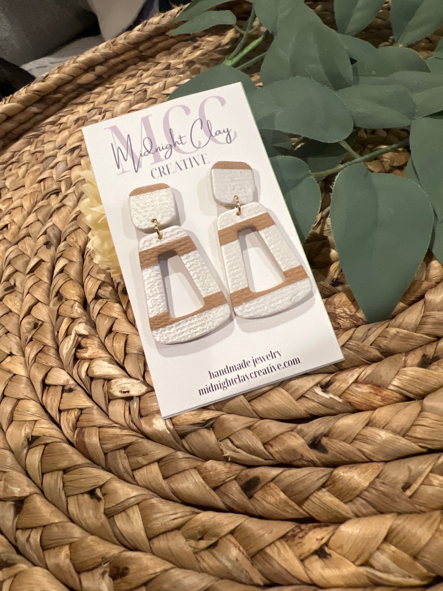 Pearl & Neutrals *multiple designs