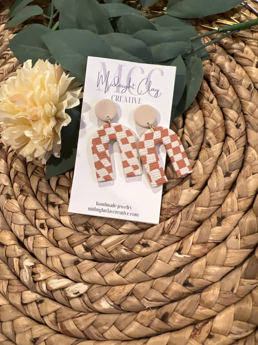 Terracotta Checkered Arch